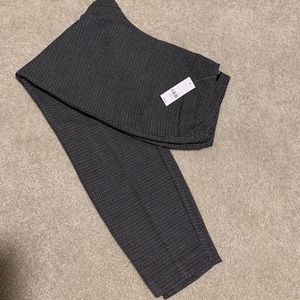 $$$ NWT New York & Co cropped pants.